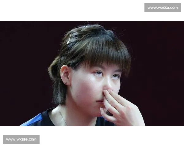 川超解说回应 “封神”：是热爱接住了掌声