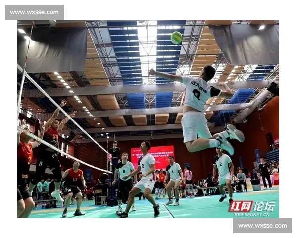 冠军同队！普通人当主攻，首届气排球大奖赛太燃了