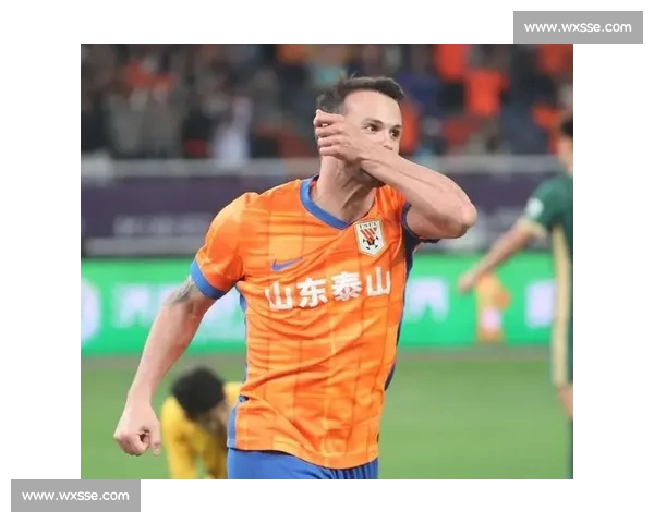 瓦科双响 + 逆转！泰山 3-1 终结海港四连胜